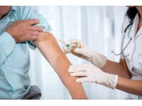 In Deutschland wurde ein Mann fast 90 Mal gegen COVID-19 geimpft, um Zertifikate zu verkaufen